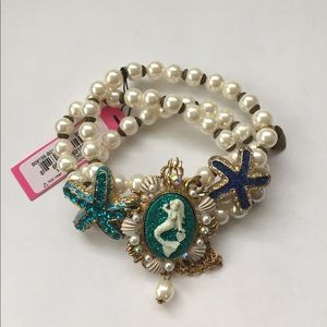 Betsey Johnson Mermaid Pearl Bracelet